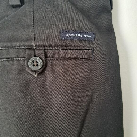 Dockers D2 Black Straight Fit Pants Men's 40x32 - Picture 3 of 6